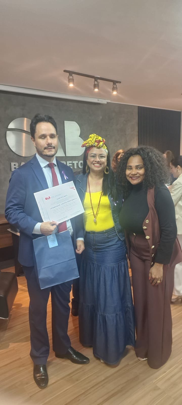 Bruna Marques Vitebro em sessão na OAB Minas